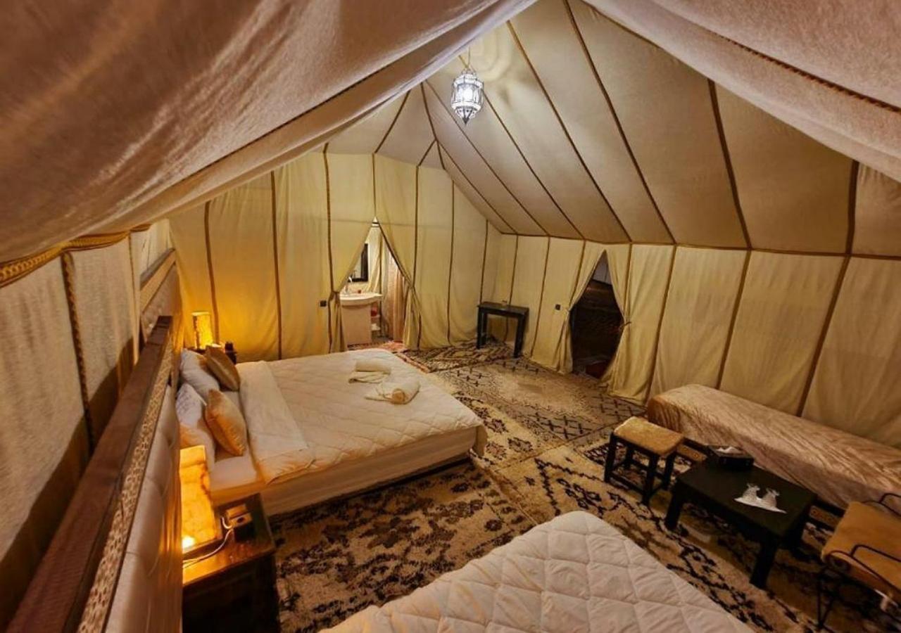 Holiday Luxury Camp Merzouga Pokoj fotografie